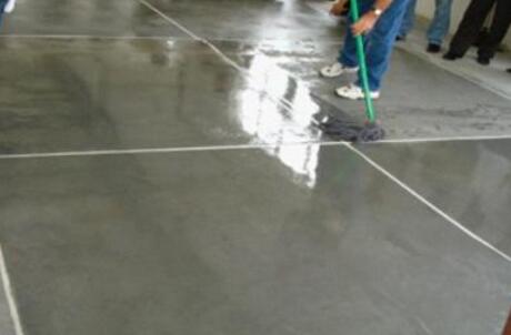 水泥地面起砂怎么办