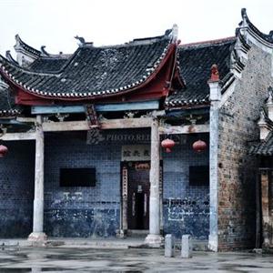 中国古建筑结构由5部分组成？普通台基和高级台基有什么区别？